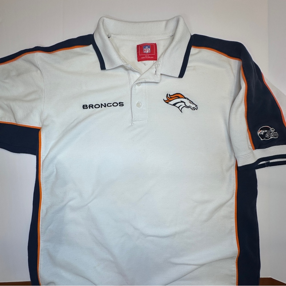 Vintage NFL Broncos Football Short Sleeve Polo Shirt Embroidered Mens Size Large